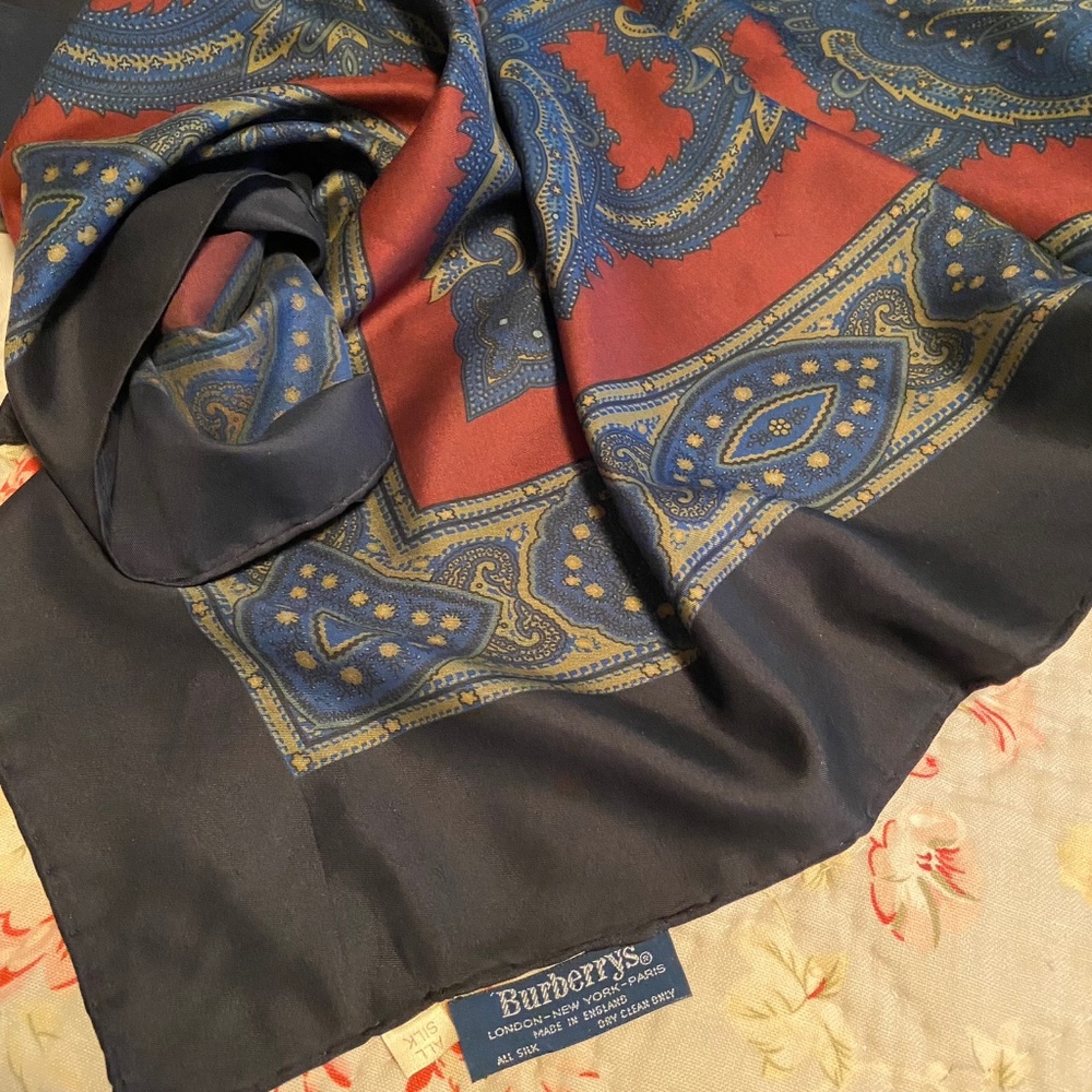 Vintage Burberry Scarf, 34”x34”, navy/garnet silk